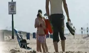 彼の口の中で毛深い陰茎のゲイロシアの禿げた男 無料 エロ 動画 女性 専用