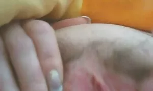 女の子と小さな胸と甘い柄の彼女の膣 エロ 無料 女性 動画