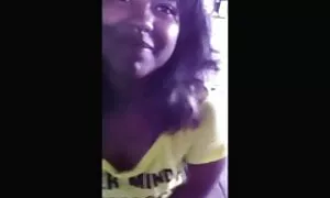 セクシーな入れ墨猫は、カメラの前でバイブレーターとcumsで自分自身をねじ込みます セックス 動画 無料 女性